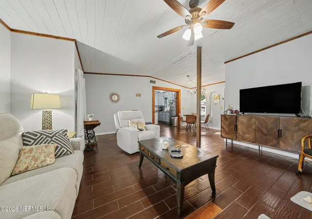 5th image of 231 E 1St St, Chuluota, FL 32766 | MLS# 2156382