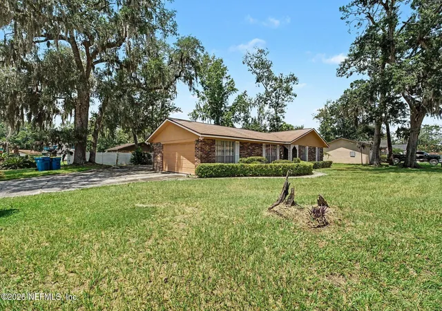 Photo 2 of Single family home for sale at 1030 Montego Bay Dr S, Jacksonville, FL 32218 | MLS# 2157413 | Listing updated on 2026-09-15