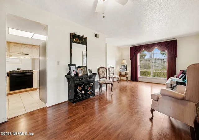 Photo 3 of Single family home for sale at 1030 Montego Bay Dr S, Jacksonville, FL 32218 | MLS# 2157413 | Listing updated on 2026-09-15