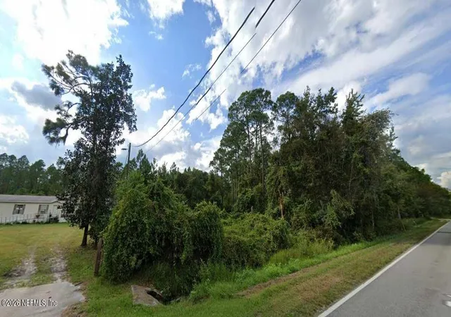 Photo 4 of Land for sale at 696 W River Rd, Palatka, FL 32177 | MLS# 2157383 | Listing updated on 2026-07-28