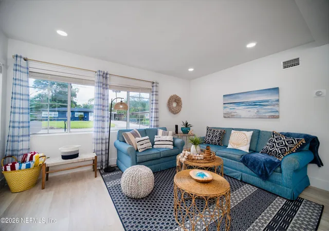 Photo 3 of Single family home for sale at 1338 Pinewood Rd, Jacksonville Beach, FL 32250 | MLS# 2158224 | Listing updated on 2026-08-02