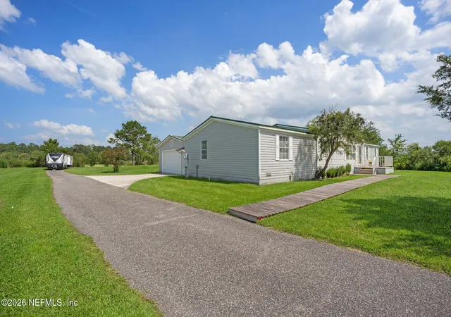 Photo 3 of Sale Pending at 44046 Cross Crk Blvd, Callahan, FL 32011 | MLS# 2156708 | Listing updated on 2026-08-25