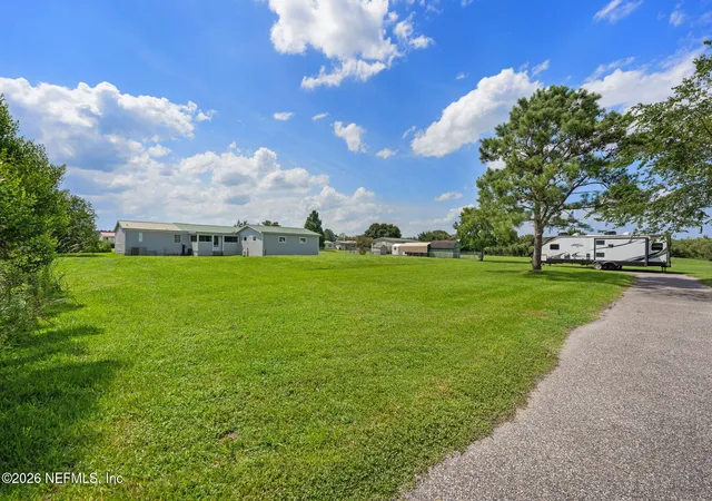 Photo 3 of Sale Pending at 44046 Cross Crk Blvd, Callahan, FL 32011 | MLS# 2156708 | Listing updated on 2026-08-25