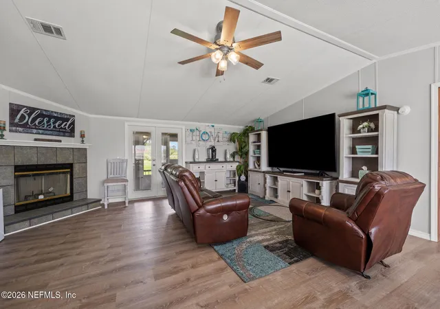 Photo 4 of Sale Pending at 44046 Cross Crk Blvd, Callahan, FL 32011 | MLS# 2156708 | Listing updated on 2026-08-25