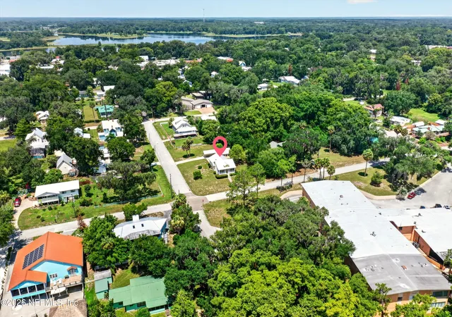 3rd image of 101 N Lake St, Crescent City, FL 32112 | MLS# 2156334
