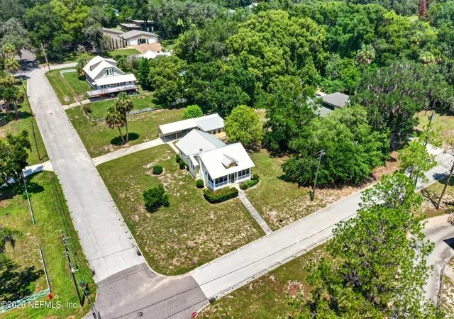 4th image of 101 N Lake St, Crescent City, FL 32112 | MLS# 2156334
