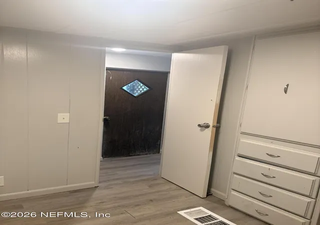 Photo 4 of Manufactured home for sale at 2152 Glen Gardner Dr, Jacksonville, FL 32246 | MLS# 2156361 | Listing updated on 2026-08-04
