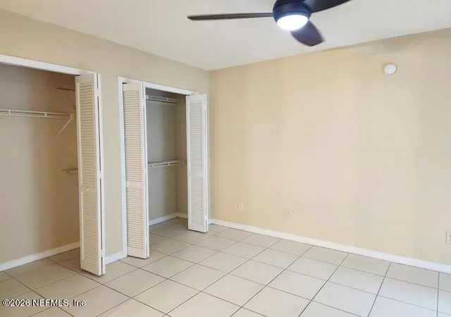 Listing Photo 5 - Condo for sale in building located at 1004 Defender Ct W, Jacksonville, FL 32233 - Unit #1004