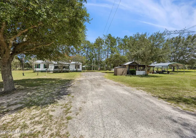 Photo 2 of Sale Pending at 29136 Pigeon Crk Rd, Hilliard, FL 32046 | MLS# 2156416 | Listing updated on 2026-08-25