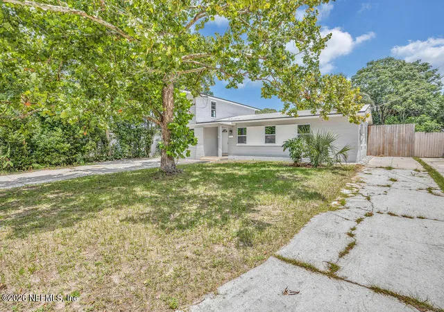 Photo 3 of Single family home for sale at 4017 Loys Dr, Jacksonville, FL 32246 | MLS# 2156463 | Listing updated on 2026-09-15