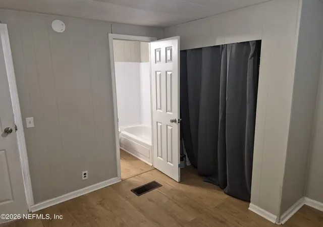 Photo 3 of Manufactured home for sale at 2861 Robert St, Jacksonville, FL 32207 | MLS# 2156424 | Listing updated on 2026-07-21