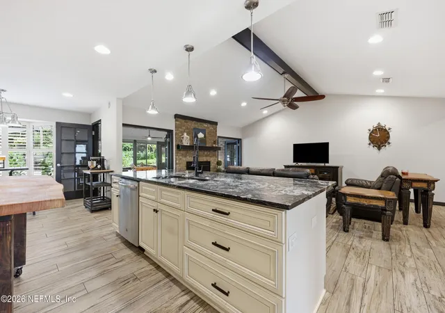 Photo 3 of Single family home for sale at 905 Middleridge Ct, Orange Park, FL 32065 | MLS# 2156574 | Listing updated on 2026-09-06