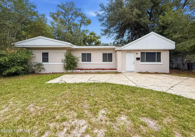 Photo 3 of Single family home for sale at 5207 Janice Cir S, Jacksonville, FL 32210 | MLS# 2156615 | Listing updated on 2026-08-28