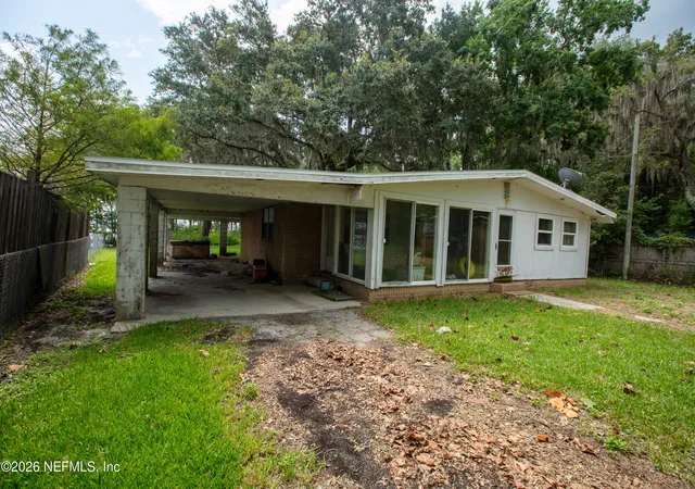 3rd image of 222 River Haven Ct, Green Cove Springs, FL 32043 | MLS# 2157437