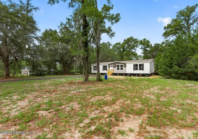 Photo 3 of Manufactured home for sale at 3216 Mill Crk Rd, Middleburg, FL 32068 | MLS# 2156466 | Listing updated on 2026-09-16