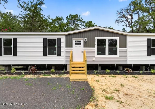 Photo 3 of Manufactured home for sale at 3216 Mill Crk Rd, Middleburg, FL 32068 | MLS# 2156466 | Listing updated on 2026-09-16