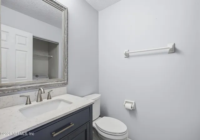Photo 4 of Condo for sale at 7623 Baymeadows Cir W #2022, Jacksonville, FL 32256 | MLS# 2156491 | Listing updated on 2026-08-31