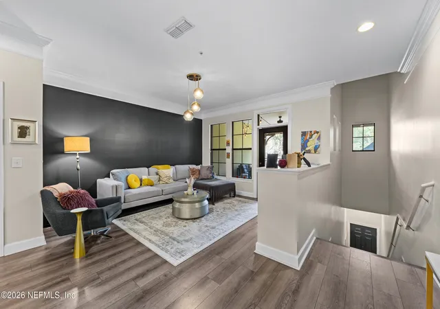 5th image of 9823 Tapestry Park Cir, Jacksonville, FL 32246