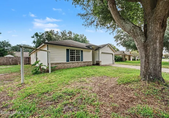 2nd image of 8361 Rockridge Dr, Jacksonville, FL 32244 | MLS# 2157259