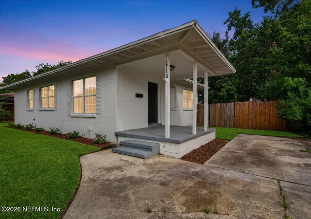 Photo 1 of Sale Pending at 2715 W 45th Street, Jacksonville, FL 32209 | MLS# 2156525 | Listing updated on 2026-09-12