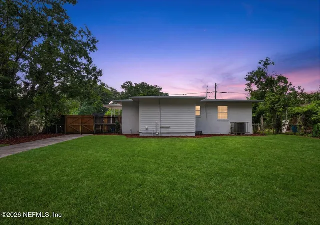 Photo 3 of Sale Pending at 2715 W 45th Street, Jacksonville, FL 32209 | MLS# 2156525 | Listing updated on 2026-09-12