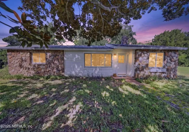 Photo 1 of Single family home for sale at 1962 Cypress Ave, Daytona Beach, FL 32119 | MLS# 2158408 | Listing updated on 2026-09-04