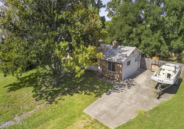 Photo 3 of Single family home for sale at 1962 Cypress Ave, Daytona Beach, FL 32119 | MLS# 2158408 | Listing updated on 2026-09-04