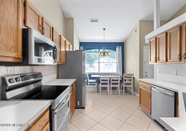 Photo 3 of Single family home for sale at 3338 Guernsey Ct, Jacksonville, FL 32226 | MLS# 2157682 | Listing updated on 2026-08-17