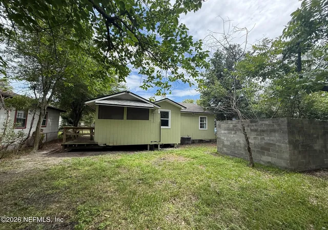 Photo 3 of Single family home for sale at 1817 E 25th Street, Jacksonville, FL 32206 | MLS# 2156555 | Listing updated on 2026-08-21