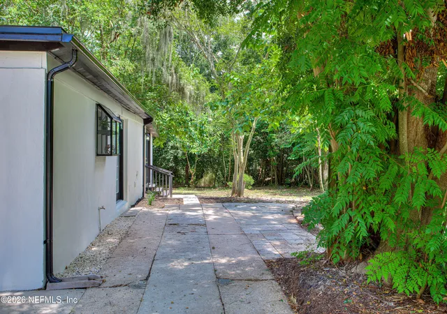 3rd image of 7227 Wendy Cir, Jacksonville, FL 32211 | MLS# 2156557