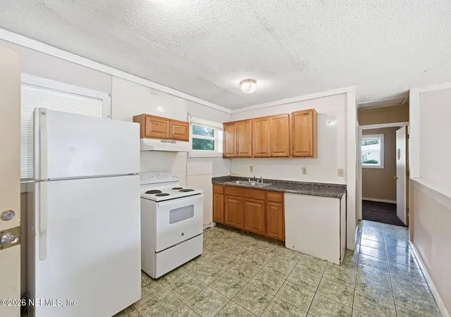 Photo 4 of Sale Pending at 1029 W 12th Street, Saint Augustine, FL 32084 | MLS# 2156564 | Listing updated on 2026-09-12