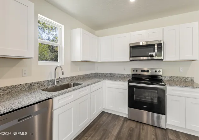 Photo 5 of Single family home for sale at 2706 Cecille Ave, Palatka, FL 32177 | MLS# 2156725 | Listing updated on 2026-07-23