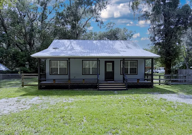 Photo 1 of Single family home for sale at 327 Keuka Lake Trl, Interlachen, FL 32148 | MLS# 2156802 | Listing updated on 2026-07-25