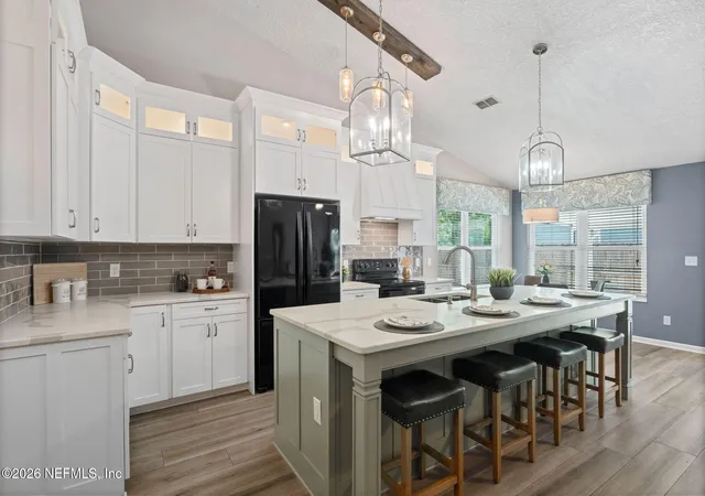 Photo 1 of Sale Pending at 11450 Dustin Ct, Jacksonville, FL 32223 | MLS# 2156700 | Listing updated on 2026-08-16