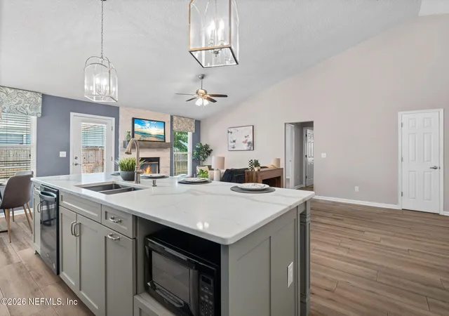 Photo 4 of Sale Pending at 11450 Dustin Ct, Jacksonville, FL 32223 | MLS# 2156700 | Listing updated on 2026-08-16