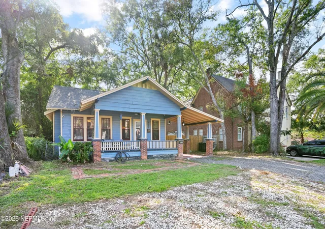Photo 2 of Single family home for sale at 968 Cherry St, Jacksonville, FL 32205 | MLS# 2156838 | Listing updated on 2026-09-15