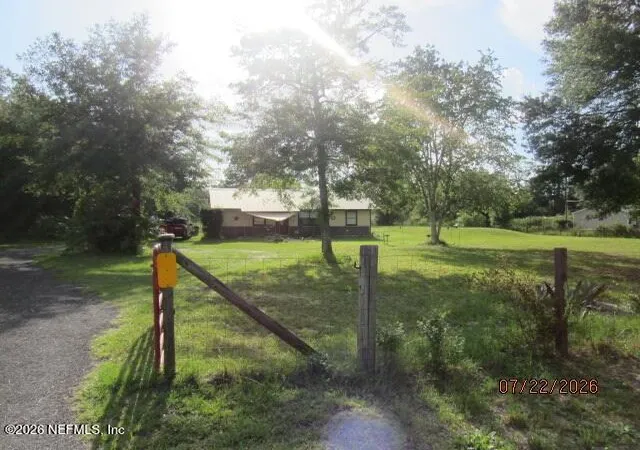 Photo 2 of Single family home for sale at 191 Mimosa Ave N, Middleburg, FL 32068 | MLS# 2156702 | Listing updated on 2026-09-16