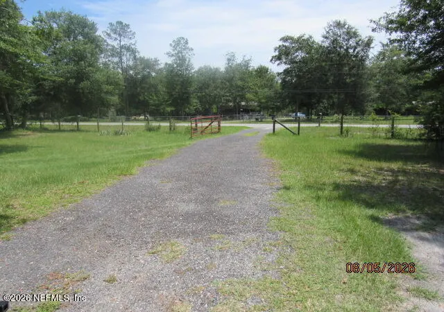 Photo 3 of Single family home for sale at 191 Mimosa Ave N, Middleburg, FL 32068 | MLS# 2156702 | Listing updated on 2026-09-16