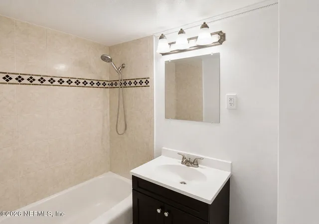 Photo 4 of Condo for sale at 311 W Ashley St #1102, Jacksonville, FL 32202 | MLS# 2156854 | Listing updated on 2026-08-19
