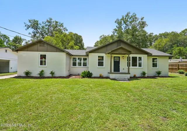Photo 1 of Sale Pending at 5834 Hyde Grv Ave, Jacksonville, FL 32210 | MLS# 2156864 | Listing updated on 2026-09-03