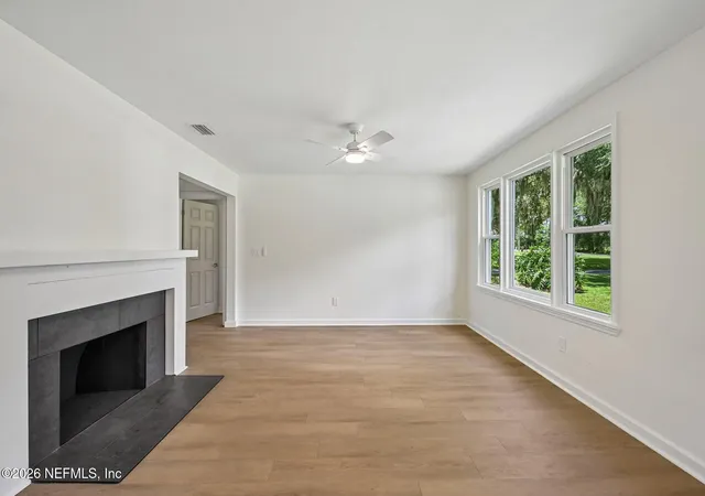 Photo 3 of Sale Pending at 5834 Hyde Grv Ave, Jacksonville, FL 32210 | MLS# 2156864 | Listing updated on 2026-09-03