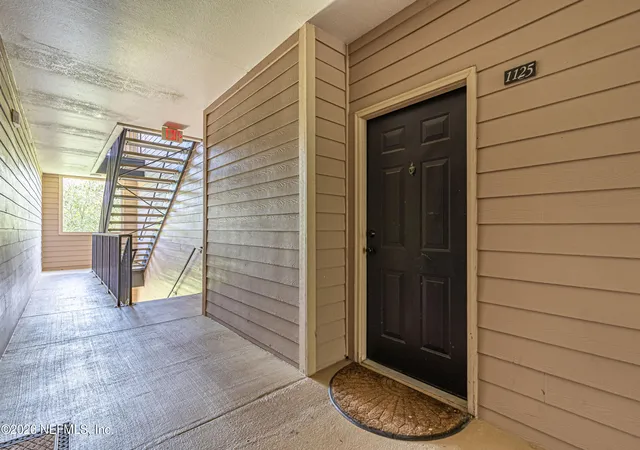 2nd image of 10961 Burnt Mill Rd #1125, Jacksonville, FL 32256 | MLS# 2156805