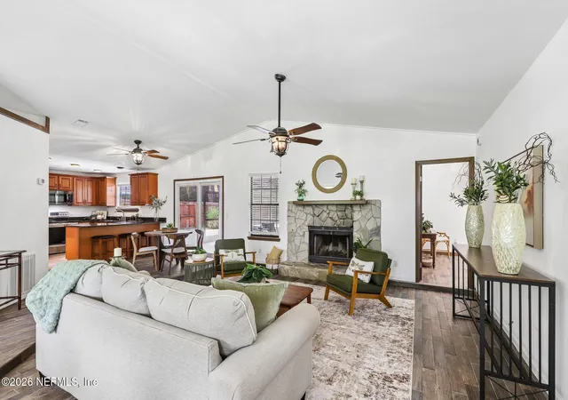 Photo 3 of Single family home for sale at 1864 Sherwood Dr, Middleburg, FL 32068 | MLS# 2157556 | Listing updated on 2026-09-10