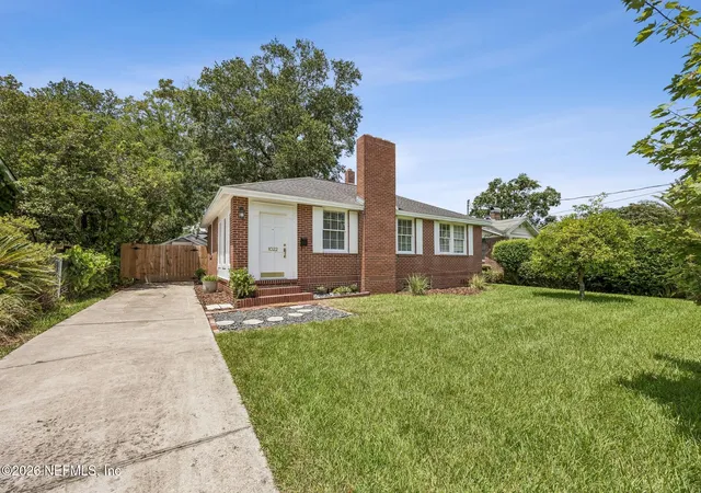 Photo 1 of Single family home for sale at 1022 Old Hickory Rd, Jacksonville, FL 32207 | MLS# 2159170 | Listing updated on 2026-09-14