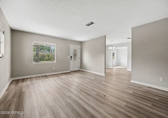 Photo 3 of Sale Pending at 1456 Danbury Rd, Jacksonville, FL 32205 | MLS# 2157238 | Listing updated on 2026-08-18