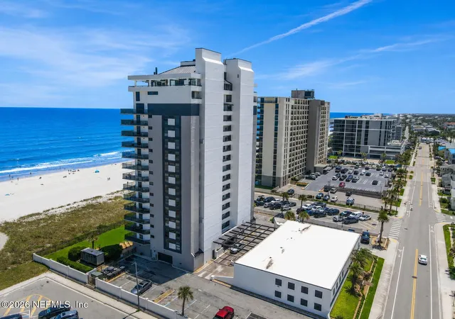 Listing Photo 5 - Condo for sale in building located at 1221 1St St S, Jacksonville Beach, FL 32250 - Unit #2B
