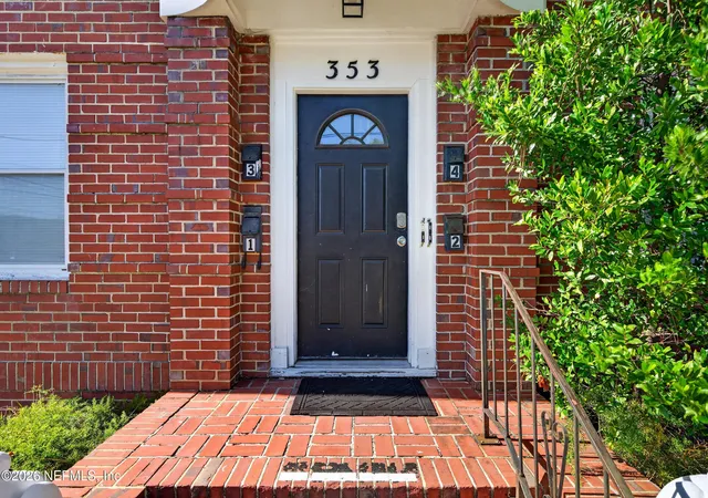 Photo 3 of Sale Pending at 353 W 11th Street, Jacksonville, FL 32206 | MLS# 2157255 | Listing updated on 2026-09-14