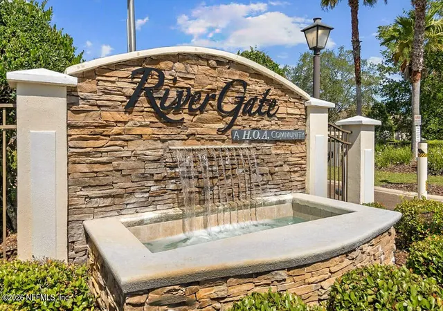 Photo 28 of Sale Pending at 5 Royale Ln, Palm Coast, FL 32164 | MLS# 2157014 | Listing updated on 2026-08-27