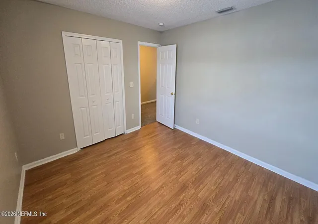 Photo 4 of Sale Pending at 1656 Hawkins Cvs Dr E, Jacksonville, FL 32246 | MLS# 2157031 | Listing updated on 2026-08-17