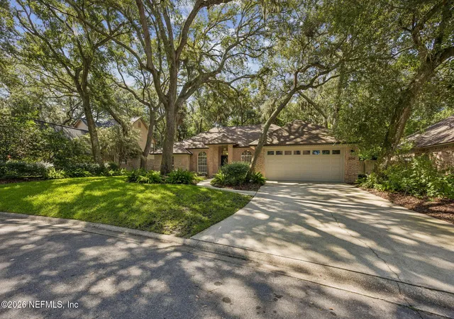 Photo 3 of Single family home for sale at 2010 Marye Brant Loop S, Neptune Beach, FL 32266 | MLS# 2157180 | Listing updated on 2026-09-21